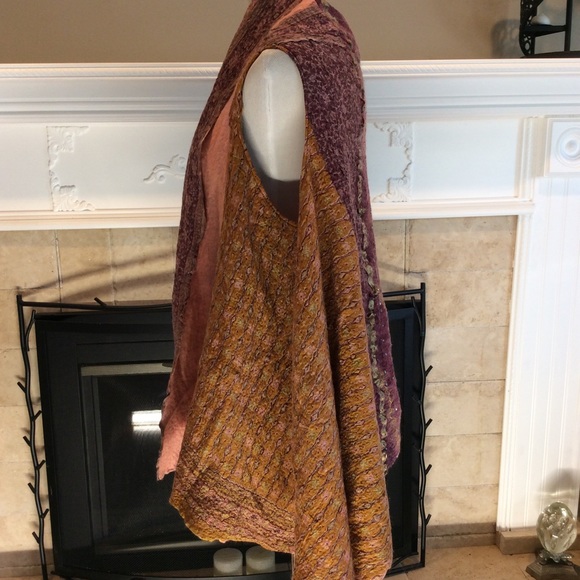 Custom one of a kind Handmade French Felted Wool tunic vest - Picture 4 of 5